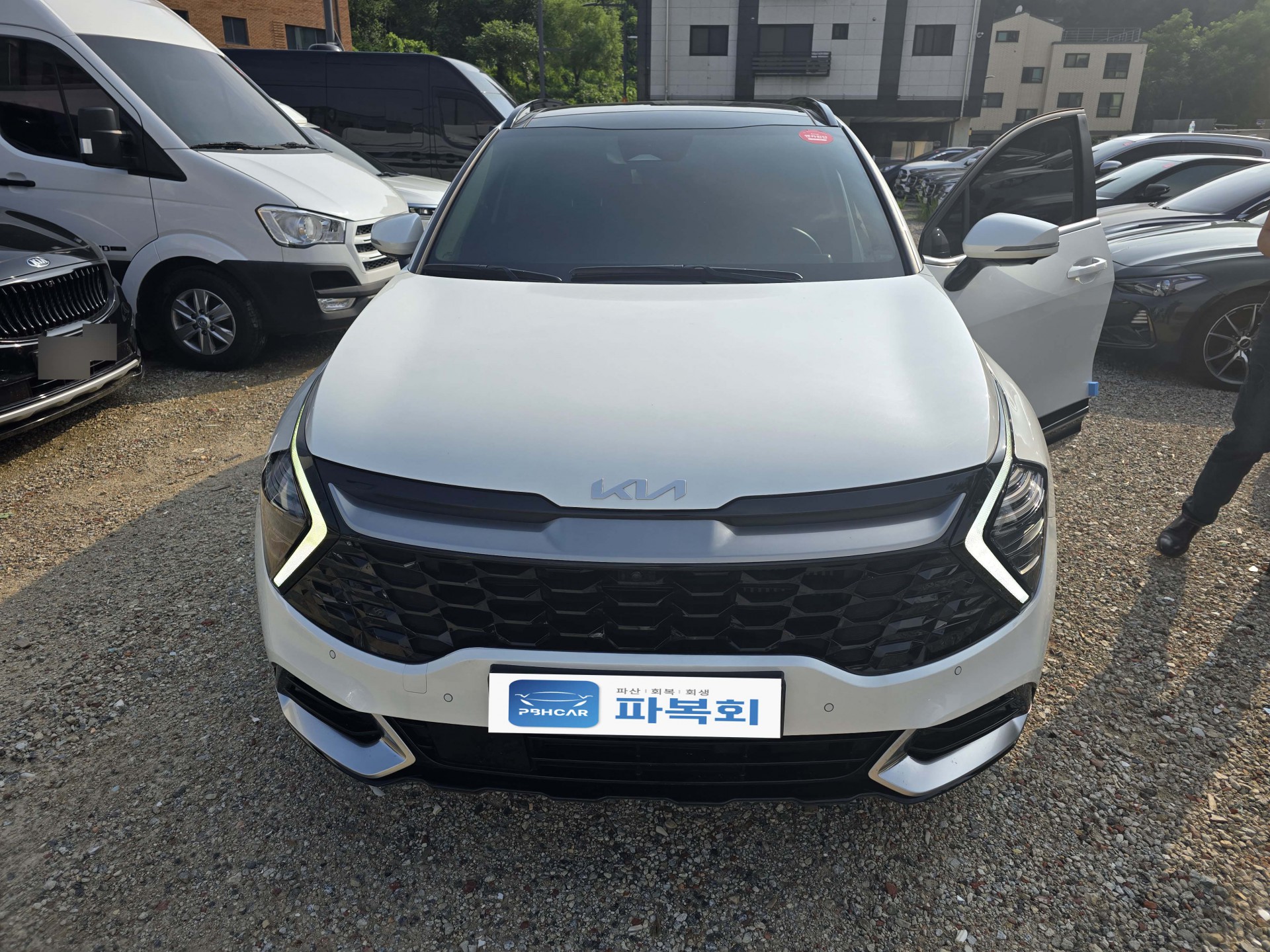 5lg18mu98fwe912219.jpg