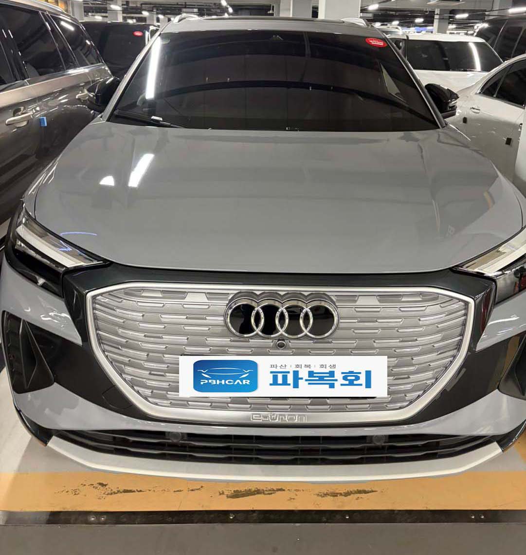 꼼꼼한 비교 끝에 결정된 Q4 중고 차량 후기
