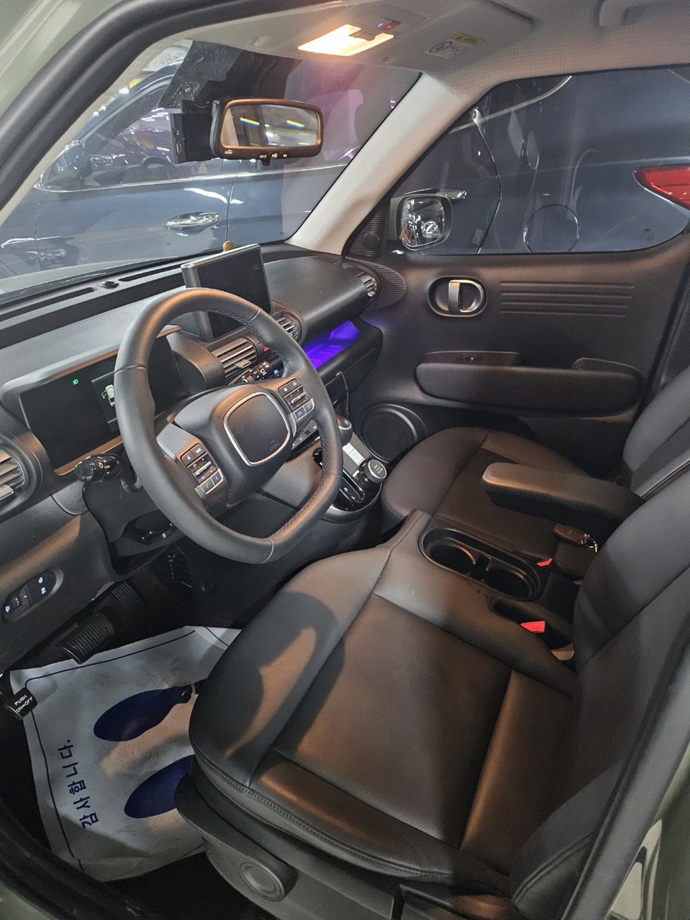 3svj6o6au085154849.jpg